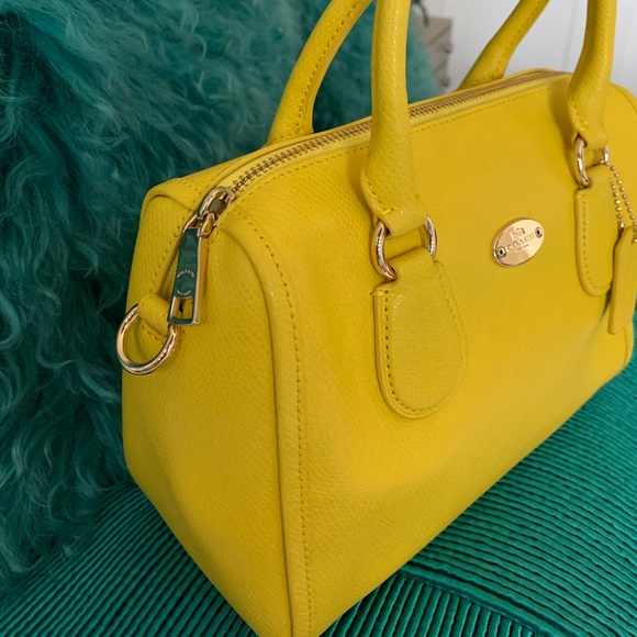 Small/Mini Coach bag- SOLD - Picture 3 of 6